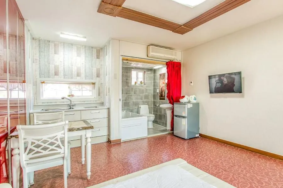 Youngheungdo Roma Spa Incheon Holiday home